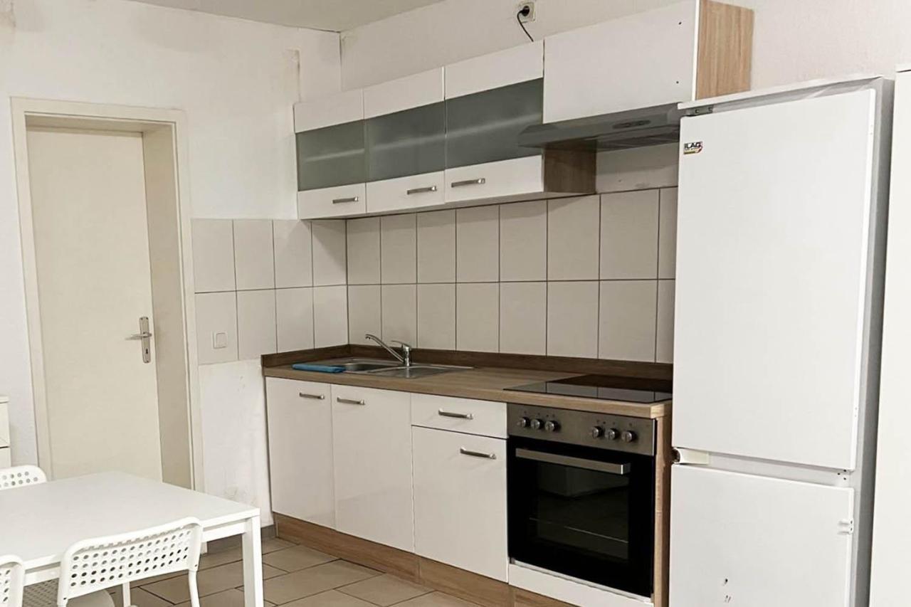 Work & Apartment *
