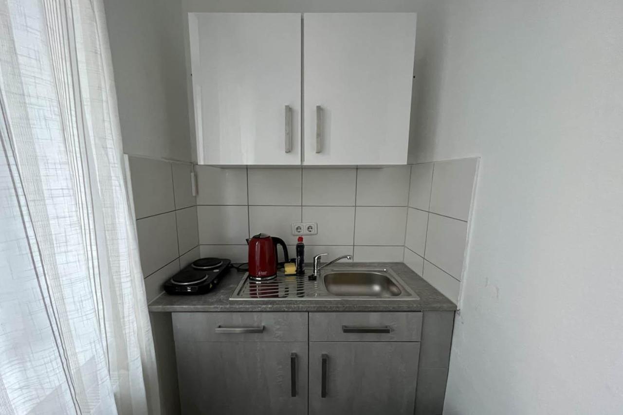 Apartment Work &